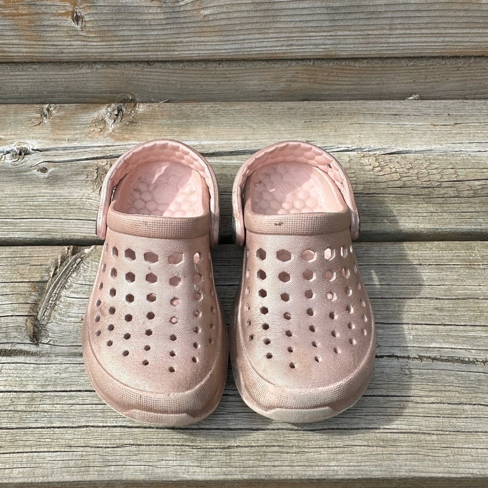Joybees toddler girl shoes in size 8c/9c